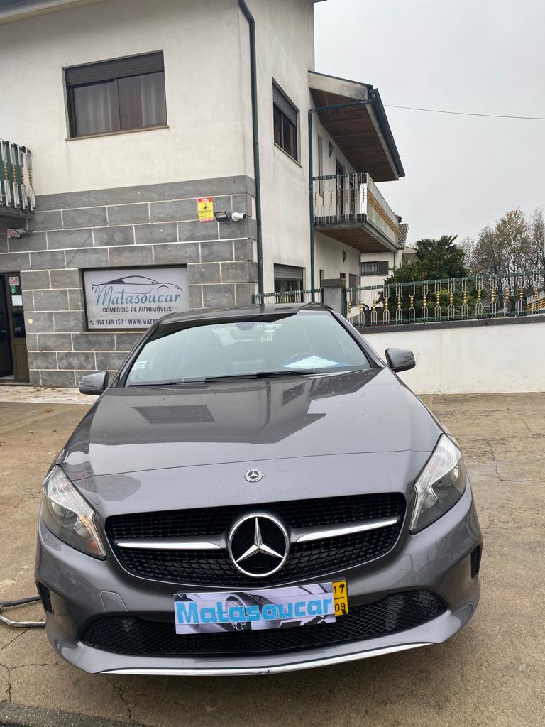 Mercedes 180D