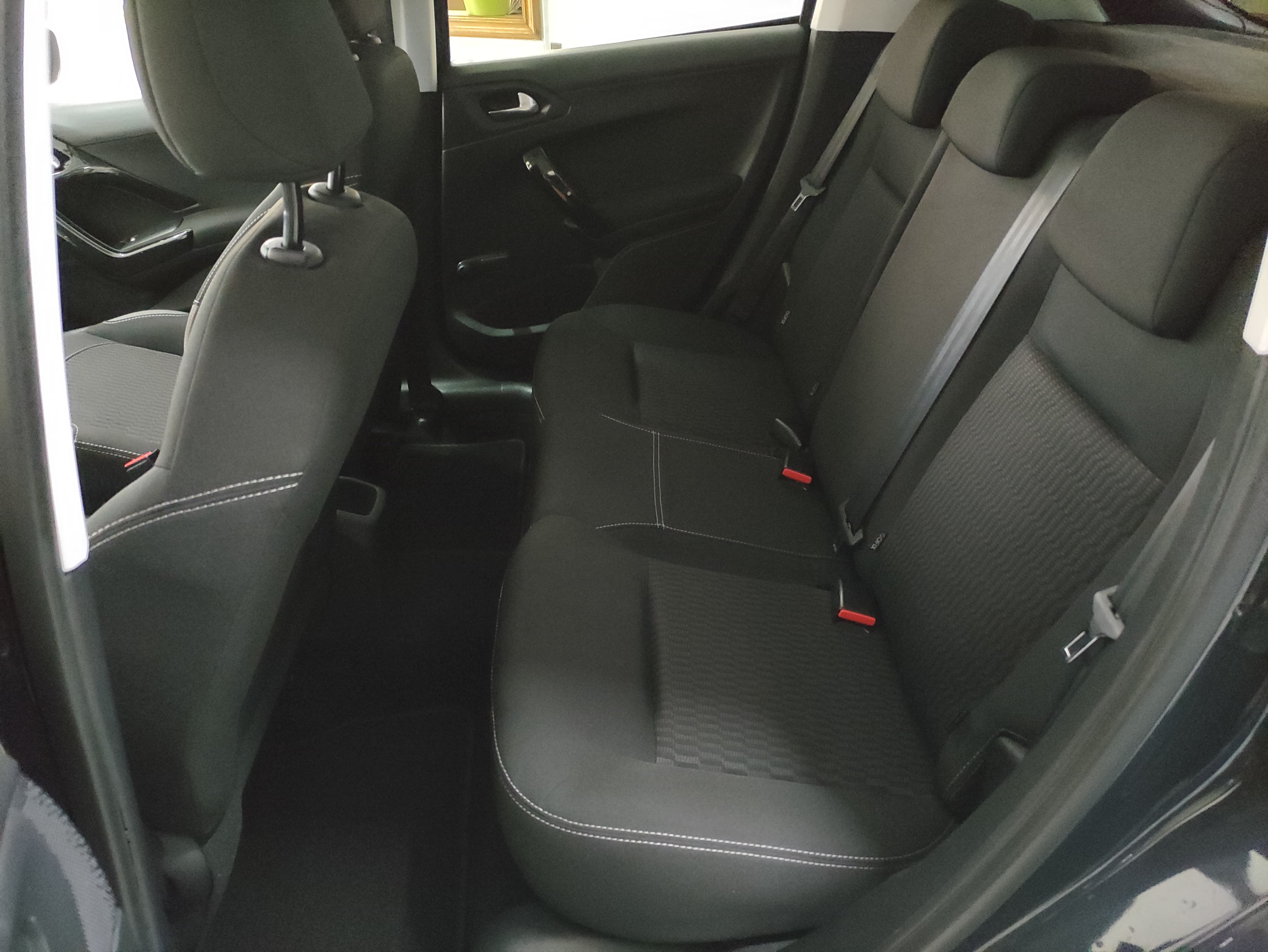 Peugeot 208 Style Ano 2016