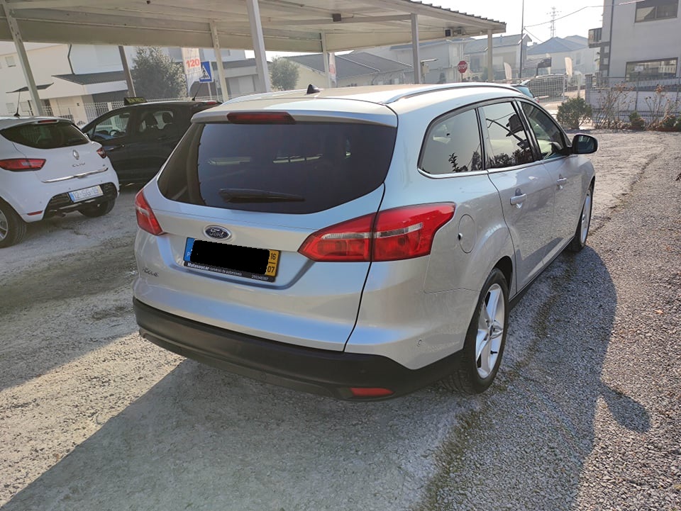 Ford Focus Sw Titanium
